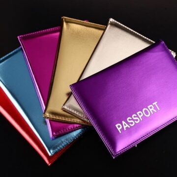 Fundas-para-pasaporte-con-Paillette-de-moda-para-mujer-soporte-para-accesorios-de-viaje-tarjetero-de-2.jpg